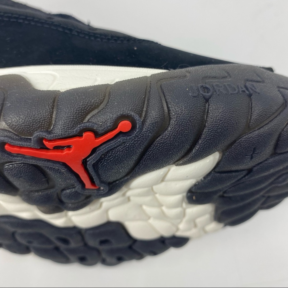 Nike | Women’s Jordan Delta 2 Sneakers in Black Gym Red Sail Chile Red | 10 New - Picture 15 of 16